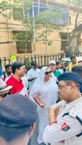 d7e1726a 7c7e 416d b3f1 57887ab84594